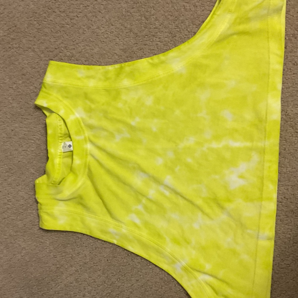 Yellow Tie-Dye Crop Top LuLuLemon
Barely worn